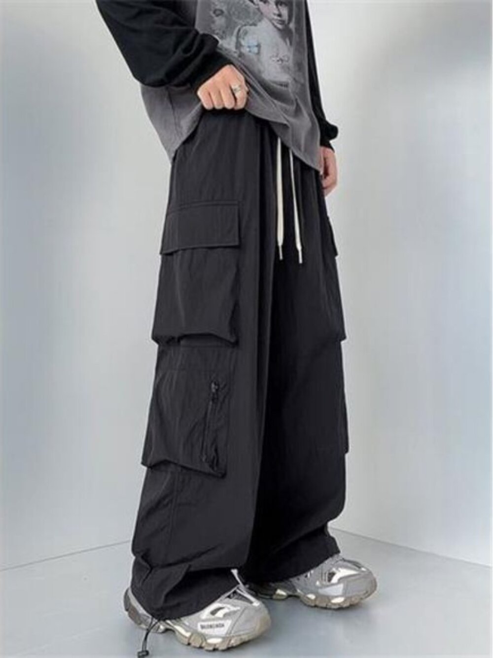 Men's Plus Size Loose Fit Cargo Pants with Drawstring - Picture 7 of 12